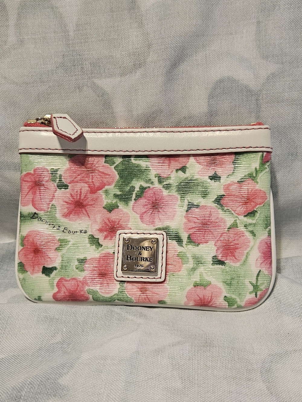 Dooney and Bourke Pink Petunias Mini Barrel Bag Large Slim Wristlet, Medium Case - Picture 9 of 12